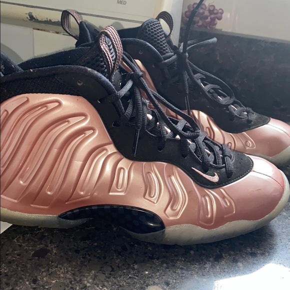 rose foamposites